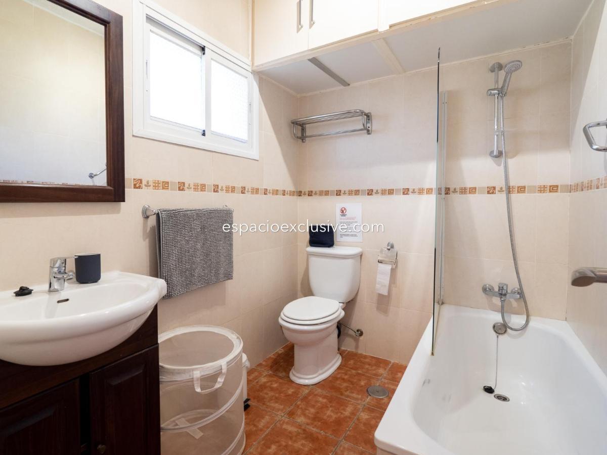 MD001 Precioso Apartamento en Primera Linea de Playa Sitio de Calahonda Exterior foto